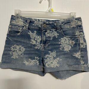 Cherokee Blue Floral Jean Shorts